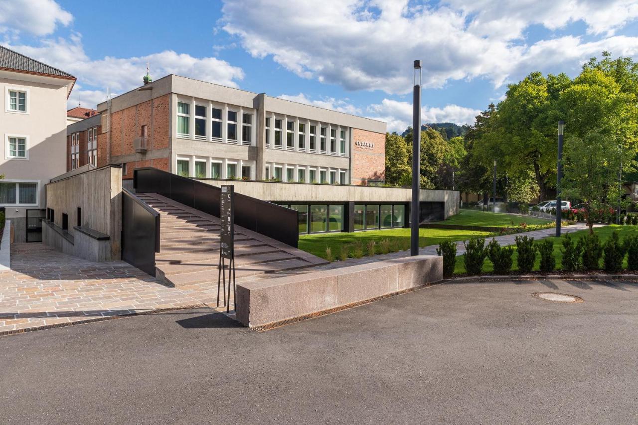 Cusanus Akademie - Accademia Cusanus Brixen Exteriör bild